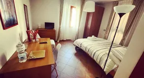 Dino's B&B - Image 2