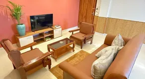 Seven Seas Apartments - Image 2
