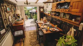 Coachman's Cottage B & B - Image 3
