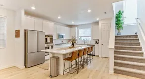 Modern 4BR Home Rooftop Patio Mountain Views - Image 2