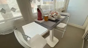IRIS ROOM - Image 3
