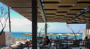 Meliton Inn Hotel & Suites by the beach - Image 2