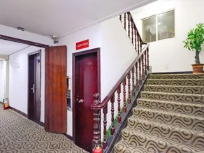Golden Phoenix Business Hotel (Linhai Branch) - Image 4