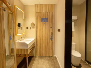 Hanting Premium Hotel Luoyang University City - Image 2