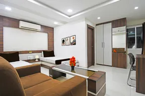 Super Townhouse Sahayogi Nagar Near Big Bazaar - Image 2
