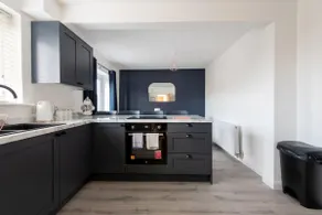 Moor Crescent - Image 3