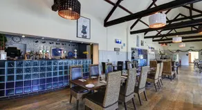 Manor Court Hotel - Image 3