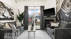 Mountain Haven Retreat, Pool & Hot Tub, UG Parking, Fitness Centre, WiFi! - Image 5