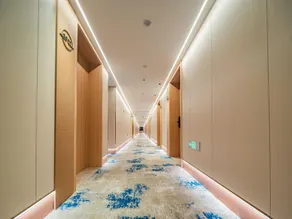 Starway Hotel (Xinbai Helan Center) - Image 4