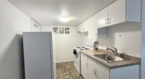 Modern 1BR at Downtown - Image 3