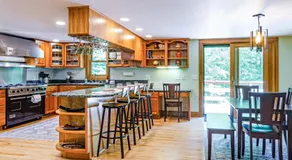 Coolidge Drive Retreat - Image 4