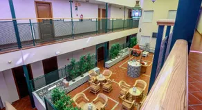 Hotel H28 Camas - Image 4