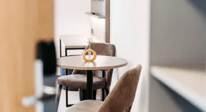 Easy Room - Self Check In - Out - Image 3