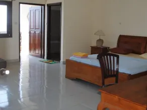 Sunshine Bungalows - Image 2