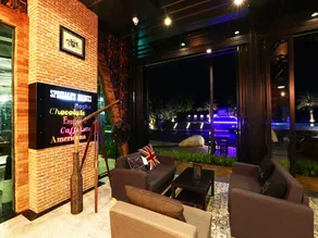TR Rock Hill Hotel - Image 5