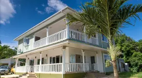 Villa Kayola - Self Catering - Image 2
