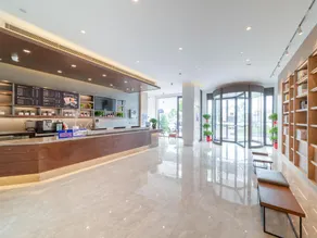 Hanting Premium Hotel Youjia Wuhan Etouwan Metro Station - Image 1