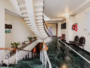 Hotel Himland East Lift & Ample Parking - Image 4