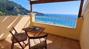 Alexandra Natalia Aparthotel - Image 3