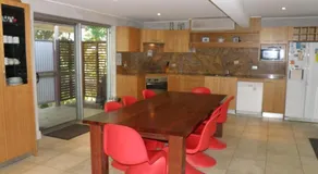 Bunya Seaside - Image 4