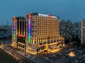 RIHA intl Hotel - Image 3