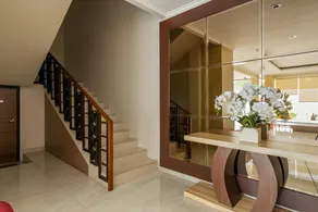 Sans Vibes Firdaus Mansion Kemang - Image 4