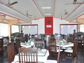 Hotel Satyaheera - Image 3