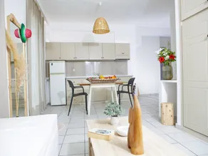 Apartment in Adelianos Kampos - Image 3