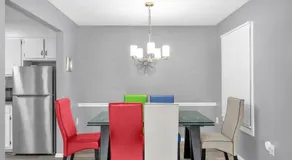 Modern 3BR 2 bathroom Apt Near High Point University & Market - Image 5