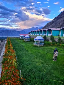 Hotel Mountain Lodge Skardu - Image 5
