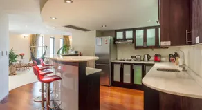 NYC Style Downtown Duplex - Image 3