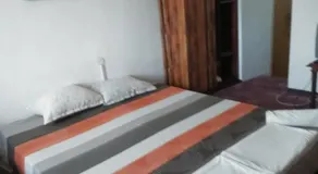 Guest House Viola - Image 2