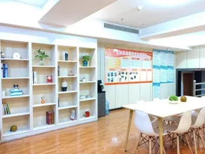 Qitian Hotel (Yingu International) - Image 5