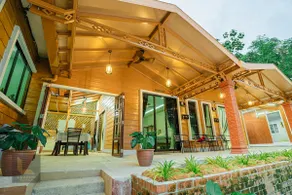 Legasi Zeeman Riverfront Homestay 3 bedrooms - Image 3