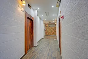 Super Hotel O Sarnath Stupa Varanasi Formerly Bollywood Guest House - Image 2