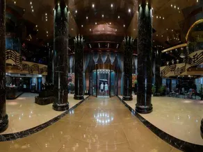 Luzhou Shanhai Restaurant - Image 2
