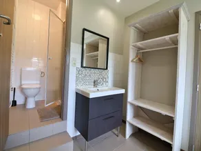 Spacious holiday home with a large playroom - Image 2