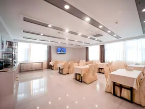 GreenTree Inn Suzhou Zhangjiagang Tangshi Town Yangzi Road Express Hotel - Image 2