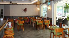 Motel - Hôtel La Poularde - Image 5