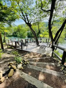 Riverfront Lodging - Image 3