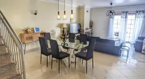 Farm Village- Townhouse 2 mins from Old Town Albufeira - Image 5