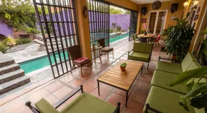 Casa Feliz Jacuzzis Alberca Gimnacio Vapor PingPong Billar Cuarto de Video - Image 4