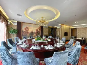 F World Conference Center Hotel (Wuhan Tianhe Airport Julong Avenue Subway Station Branch) - Image 4