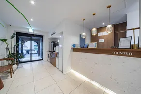 Hotel Urban Brown - Image 5