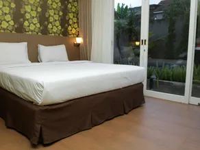 Villa Chocolate - Image 2