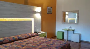 Hotel Gilbert - Image 5