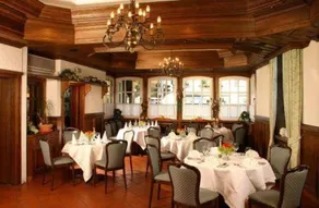 Landhotel Lippischer Hof - Image 5