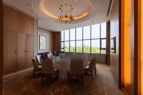 Guishe-Four Seasons Hotel - Image 5