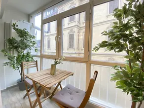 Charming and Central Flat with Balcony in Beyoglu - Image 2