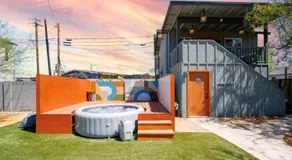 Unique*NEW*Hot Tub Studio*Mins to DT & PHX Airport - Image 3